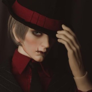 Ringdoll Padro (the Hierophant)