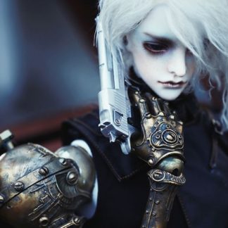 DollZone Isaac