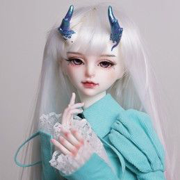 Dream Valley Cecelia