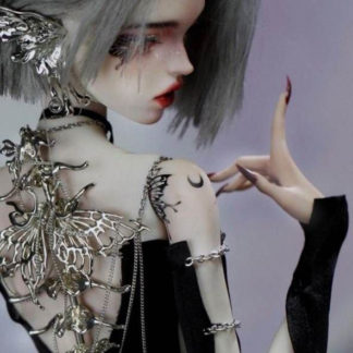 La Luna Nirvana Priestess