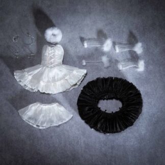 Dream Valley C4-46 (White Moss' outfit)