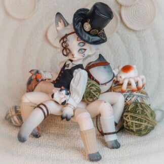 Coral Reef Doll Spider-Cat's Outfit
