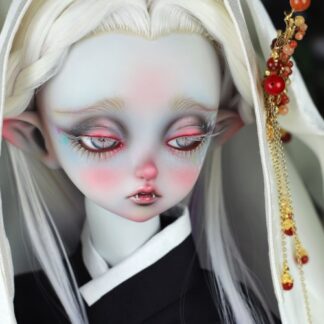 Peak's Woods FOC Vampire Romantic Lady Bee as the Goddess of the White Snake from "Blue Blood"