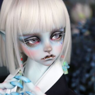 Peak's Woods Dandy DOHWA O. as the God of the Blue Snake from "Blue Blood"